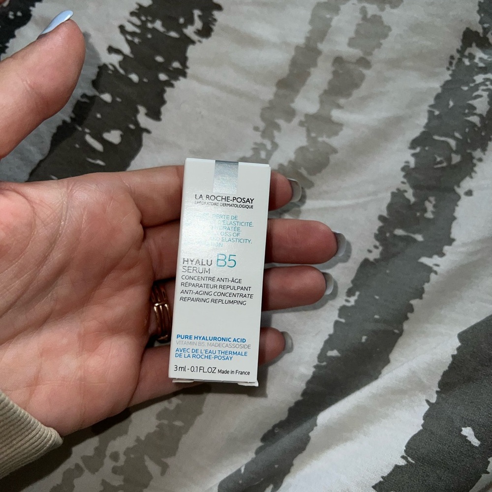 Hyalu serum